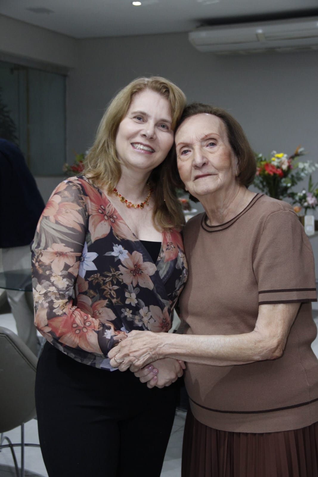Dra. Ana Cristina em atendimento Método AGA